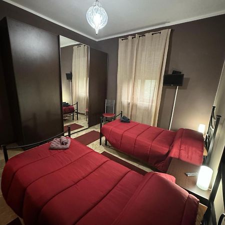 King'S House Apartment Roletto Екстериор снимка
