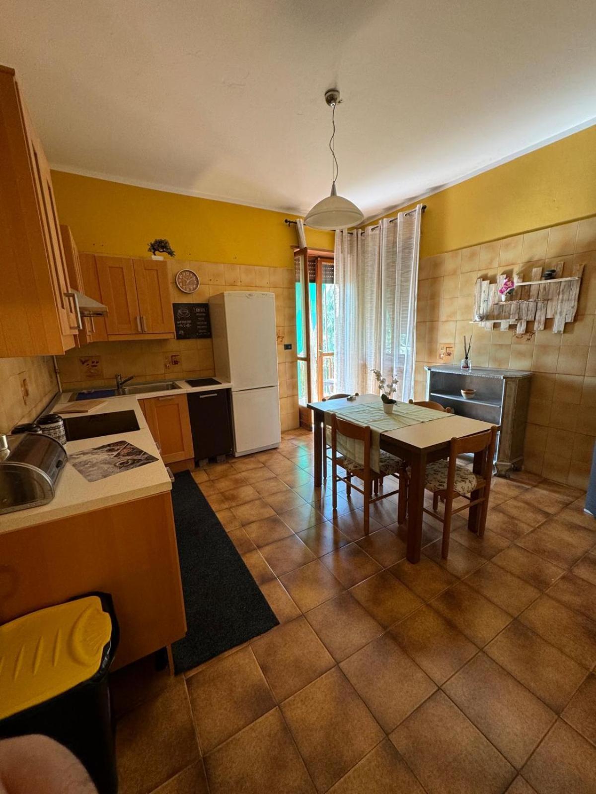 King'S House Apartment Roletto Екстериор снимка