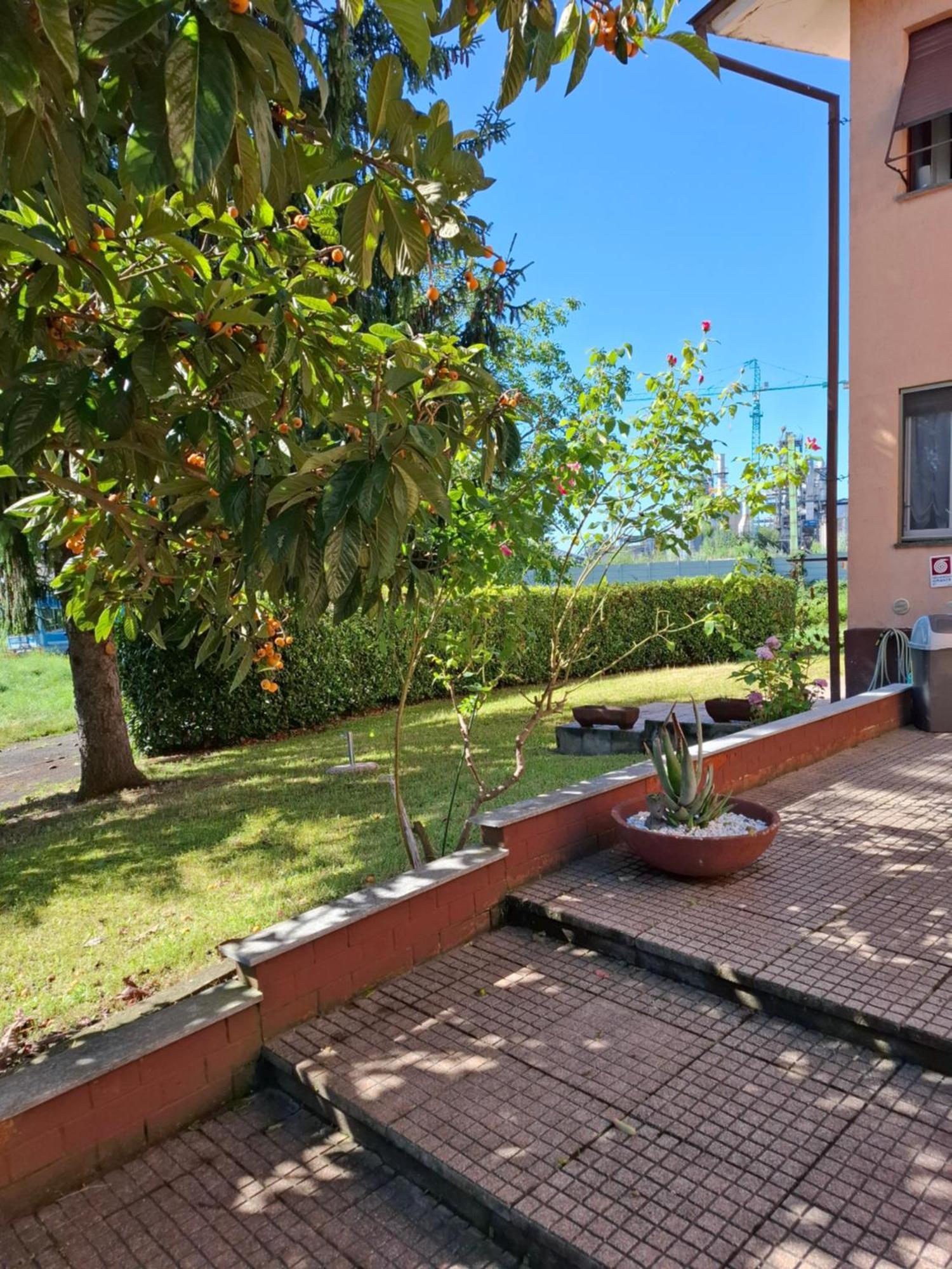 King'S House Apartment Roletto Екстериор снимка