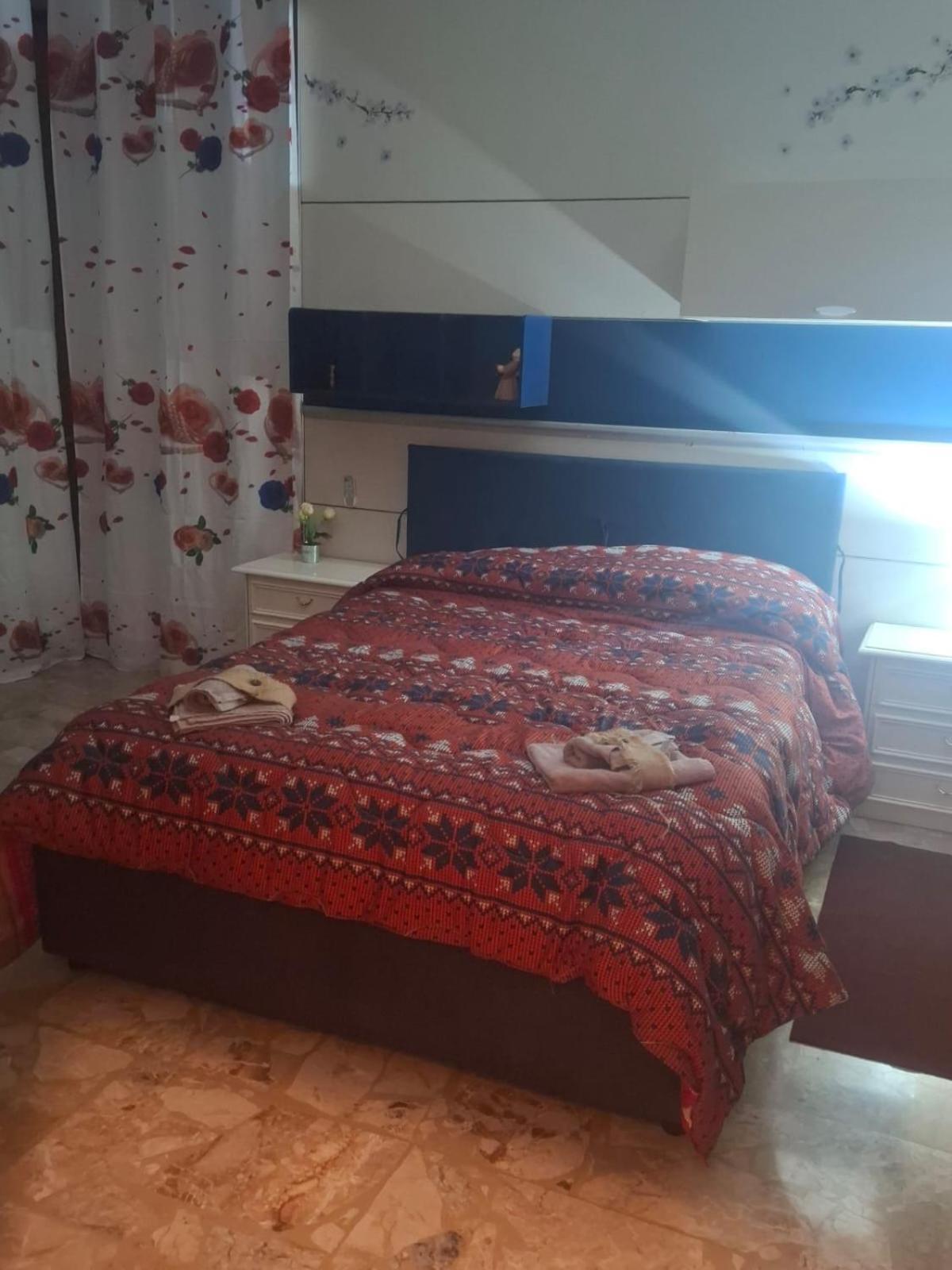 King'S House Apartment Roletto Екстериор снимка