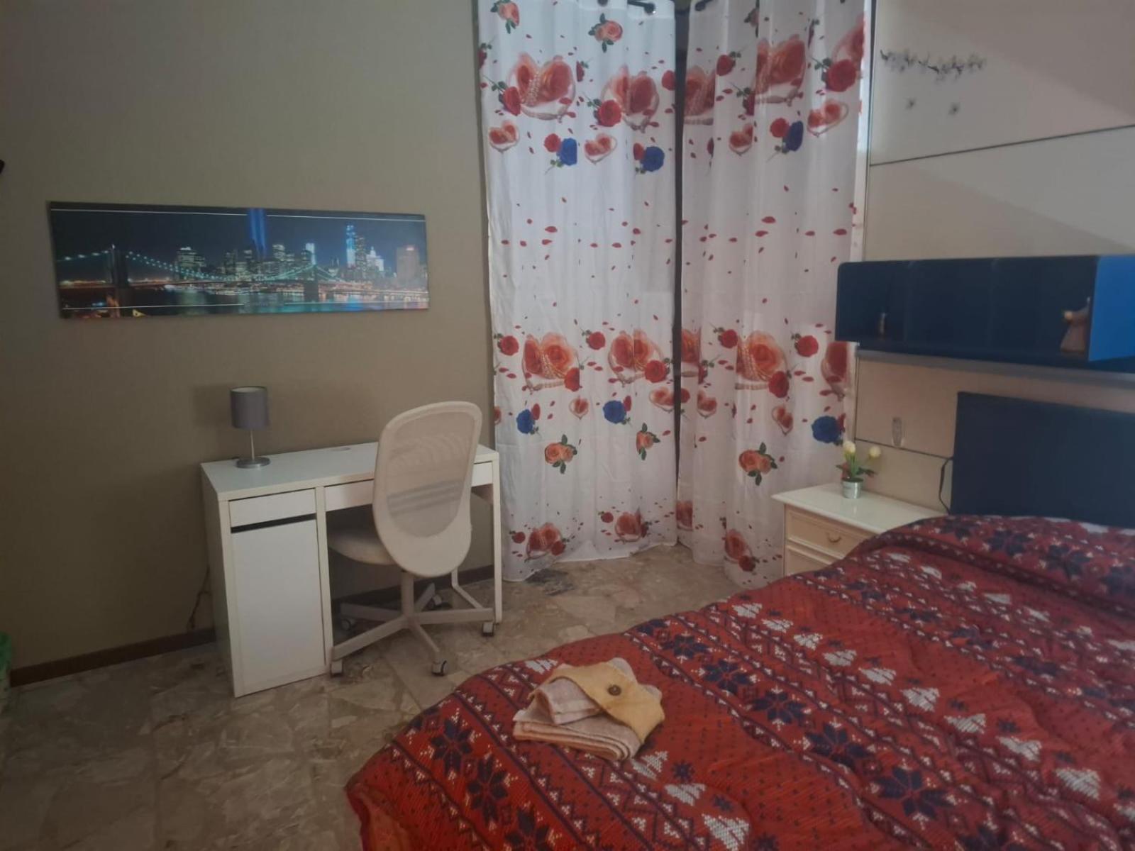 King'S House Apartment Roletto Екстериор снимка